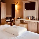 Kyriad Toulouse Sud - 3* Roques (Haute-Garonne)