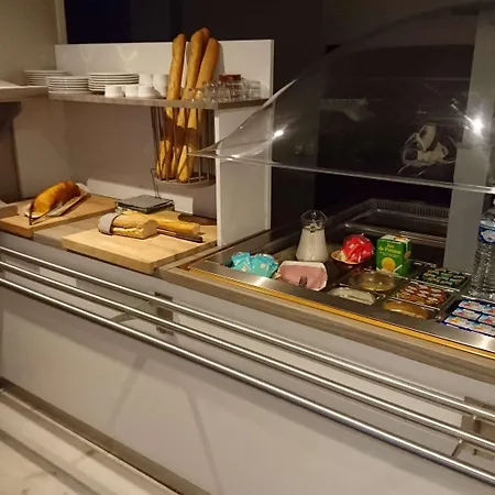 Hotel Kyriad Toulouse Sud - Roques (Haute-Garonne)