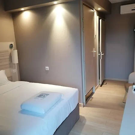 Kyriad Toulouse Sud - Hotel 3*