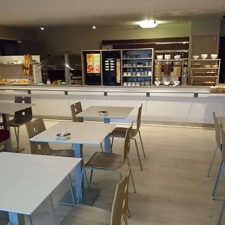 Kyriad Toulouse Sud - Hotel Roques (Haute-Garonne)