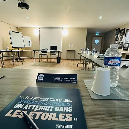 Hotel Kyriad Toulouse Sud -