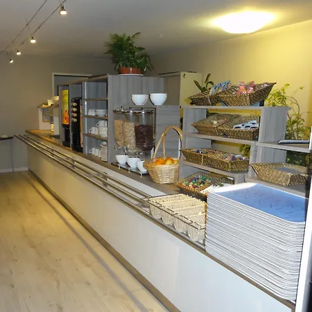 Kyriad Toulouse Sud - Szálloda Roques (Haute-Garonne)