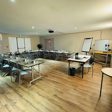 Kyriad Toulouse Sud - Hotel 3*