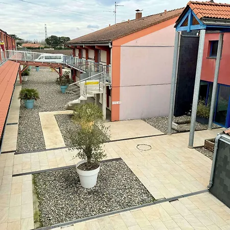 Kyriad Toulouse Sud - Roques (Haute-Garonne)